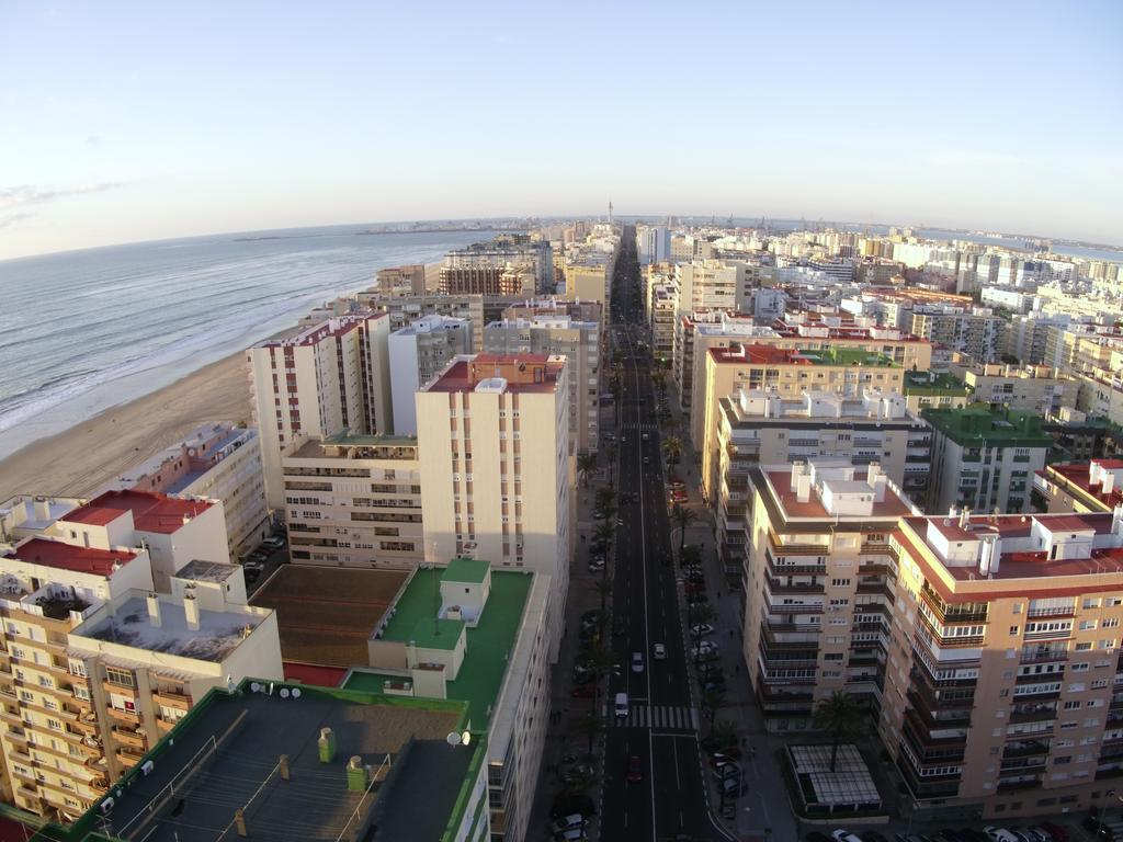 Apartamento Brisas Playa 3 Baños Cádiz Exterior foto